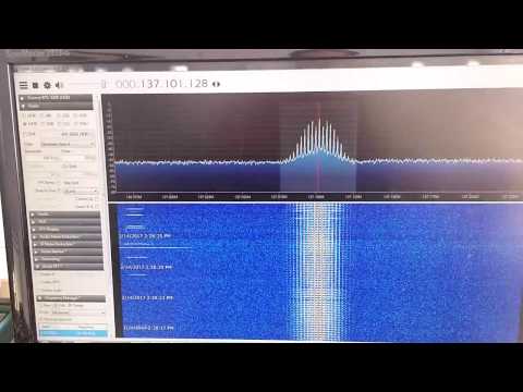 137 MHz NOAA WX sat reception using V-dipole antenna